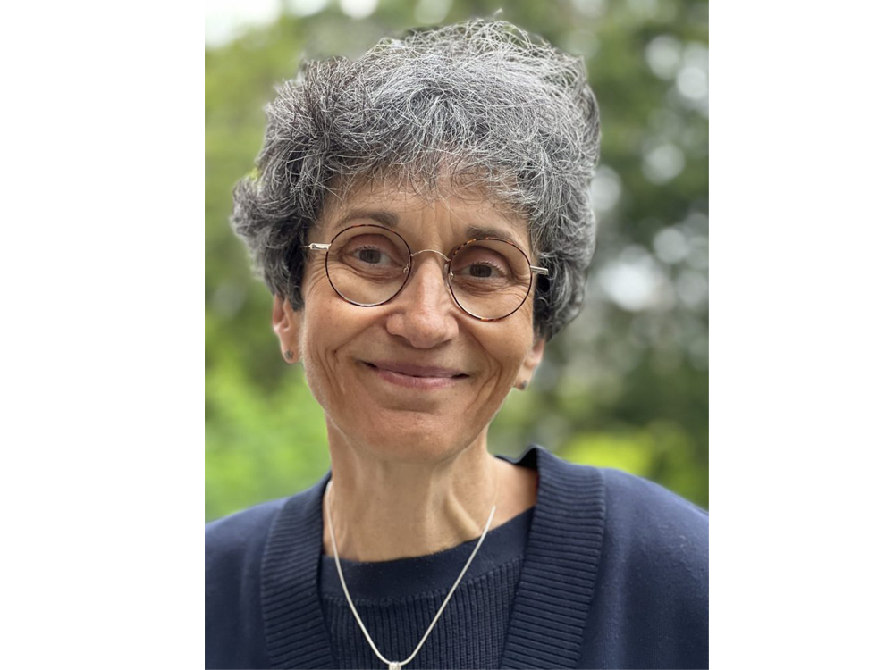 Women pee standing up La Marinette - Entonnoir pipi outdoor randonnée - Embudo urinario actividades aire libre